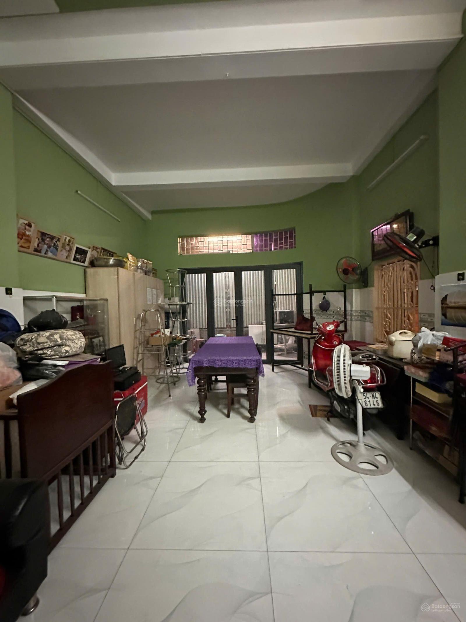 Cho thuê mặt tiền kinh doanh, showroom, vp hoặc mở siêu thị..
Vị trí góc 2 mặt tiền PAn Lạc, B.Tân