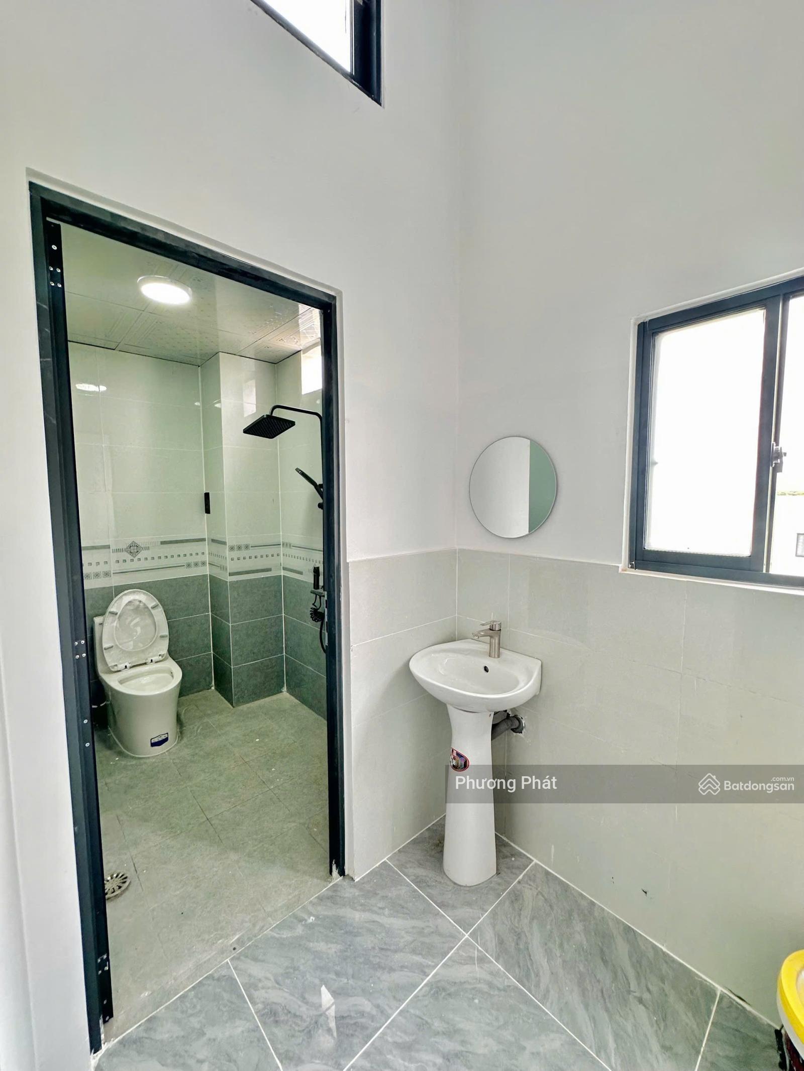 Chính chủ bán gấp nhà 1 trệt 1 lầu sổ riêng thổ cư 100% gần ngã 3 trục 16, TT 468tr nhận nhà ở ngay Chính chủ bán gấp nhà 1 trệt 1 lầu sổ riêng thổ cư 100% gần ngã 3 trục 16, TT 468tr nhận nhà ở ngay