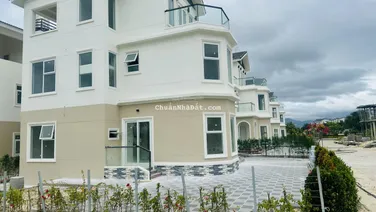 Tôi chính chủ bán căn biệt thự góc khu nhà ở cán bộ chiến sỹ HQ Vùng 4 MHDI giá tốt cho nhà đầu tư