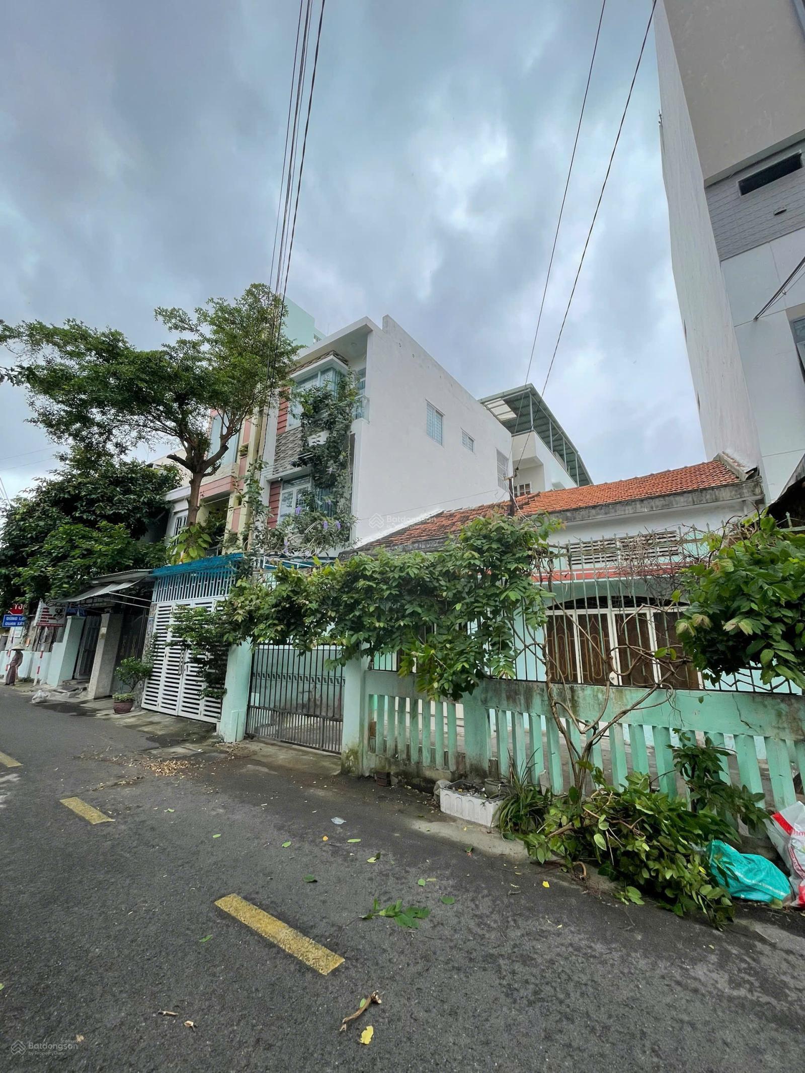 BÁN ĐẤT TẶNG NHÀ MẶT TIỀN NGANG 8.5m (HIẾM) - VUÔNG VỨC - KHU TRUNG TÂM BÀN CỜ NHA TRANG