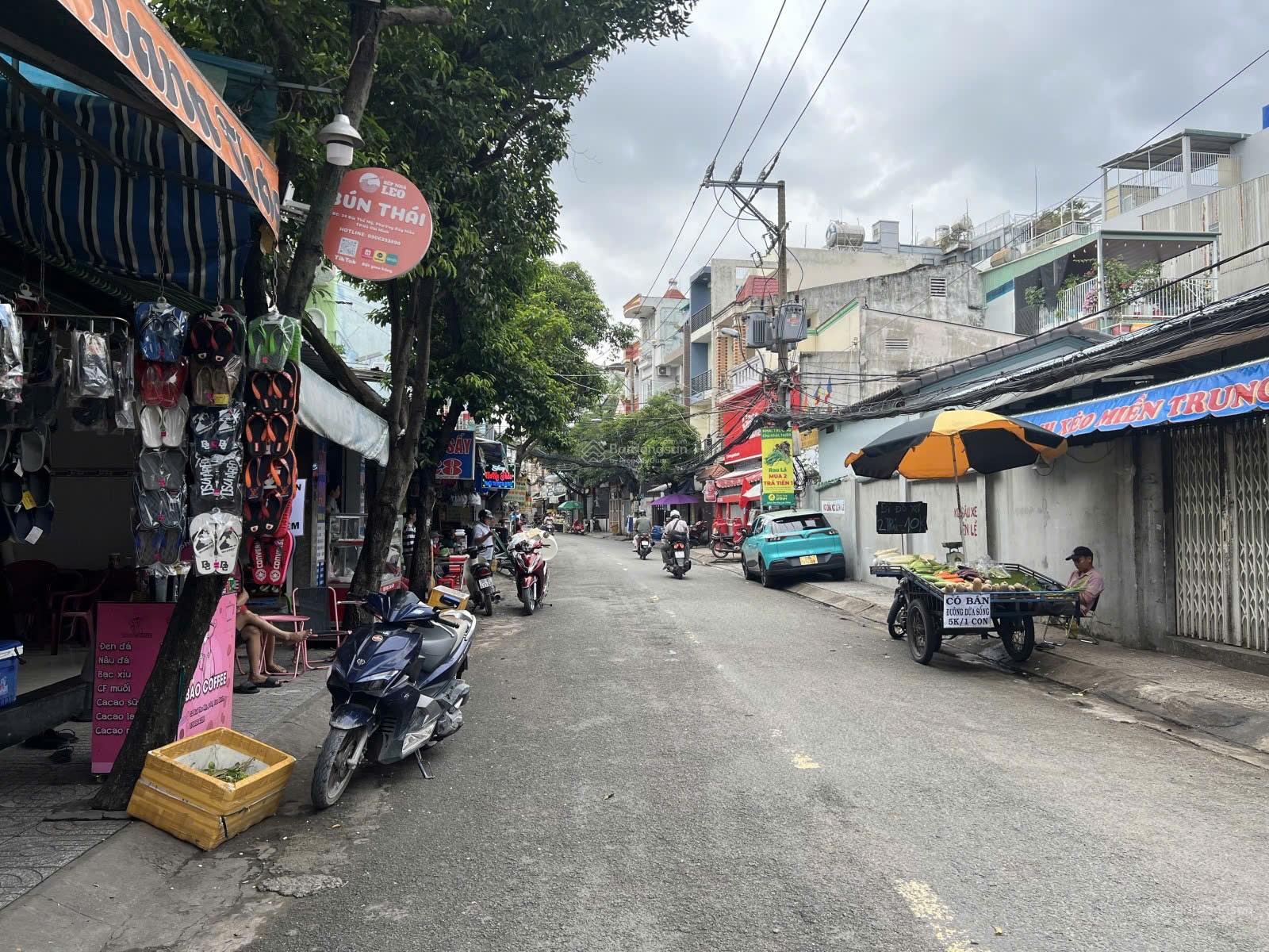 Bán tòa nhà MT Bùi Thế Mỹ Q Tân Bình, 5.8x26m2 Cn 156m2, 6 tầng 18 CHDV, thu nhập 80tr/tháng