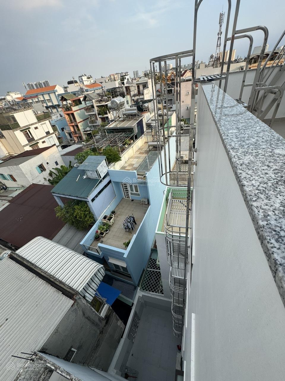 Bán tòa nhà MT Bùi Thế Mỹ Q Tân Bình, 5.8x26m2 Cn 156m2, 6 tầng 18 CHDV, thu nhập 80tr/tháng