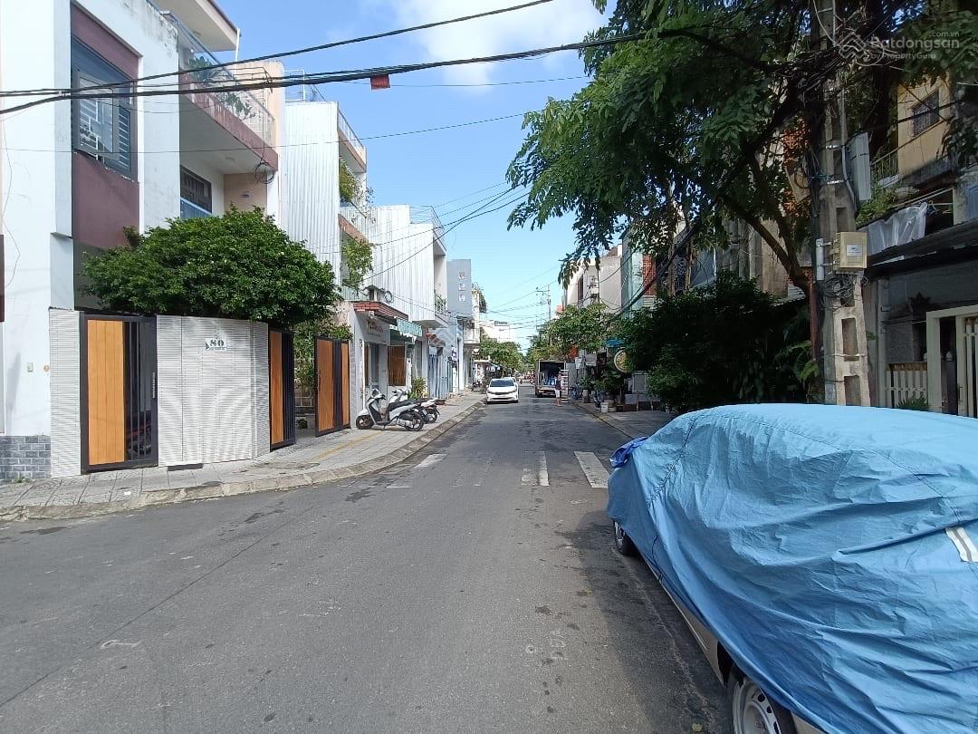 Góc 2 Mặt Tiền ngay Hải Châu - Nhà 3 tầng Hiện đang cho thuê làm cty- Đường Châu Thượng Văn