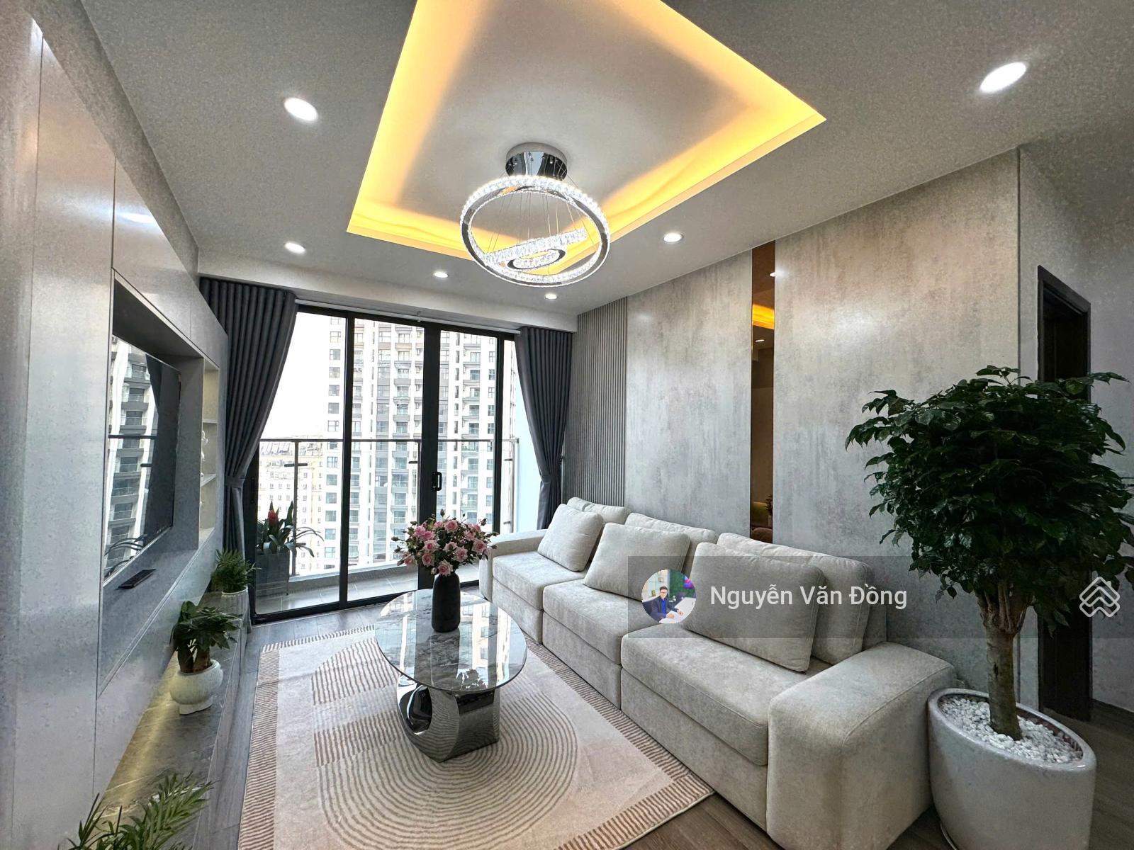 Hai bác cần bán căn góc tầng đẹp, ban công ĐN, Nội thất full cao cấp, có slot ôtô tòa An Bình Plaza