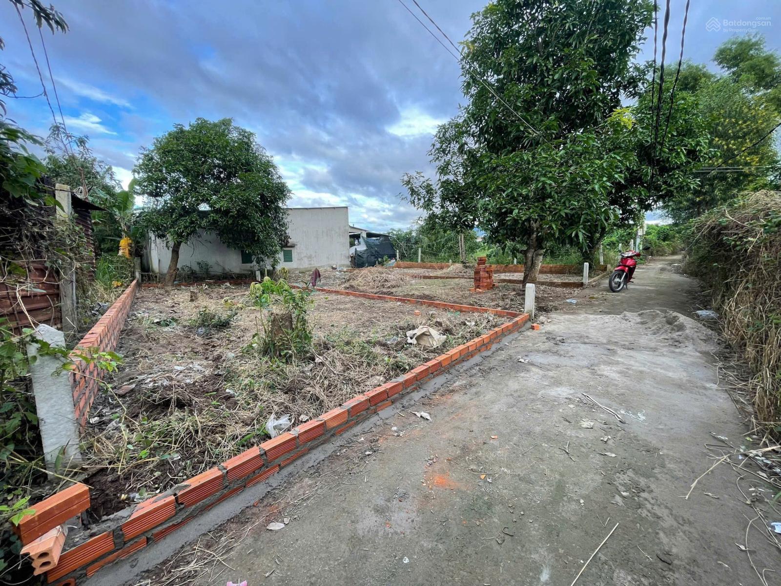 BÁN ĐẤT TẠI SUỐI HIỆP - DIÊN KHÁNH FULL THỔ CƯ, ĐƯỜNG BÊ TÔNG 3M GIÁ CỰC TỐT CHỈ 600TR TL