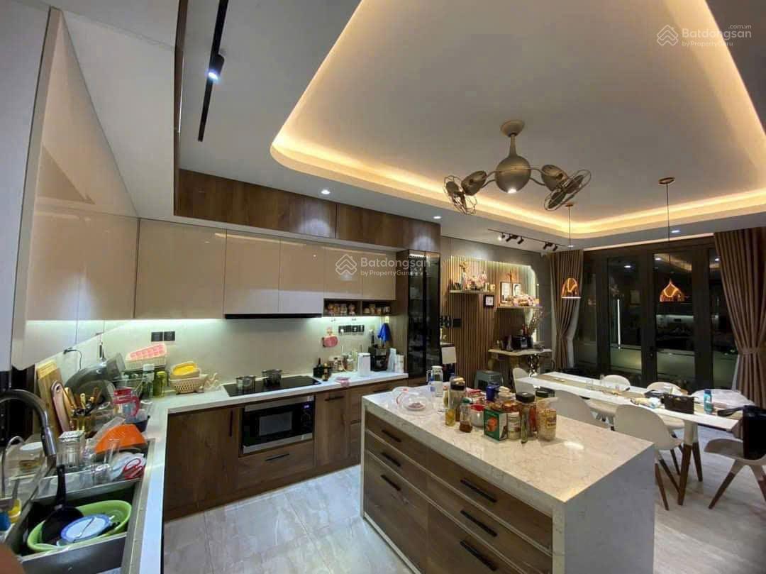 Bán nhà mới KEENG hẻm xe hơi thông Đường Thành Mỹ,Tân Bình giá cực tốt 12,5 tỷ, DT 4,4mx14m, 4 tầng