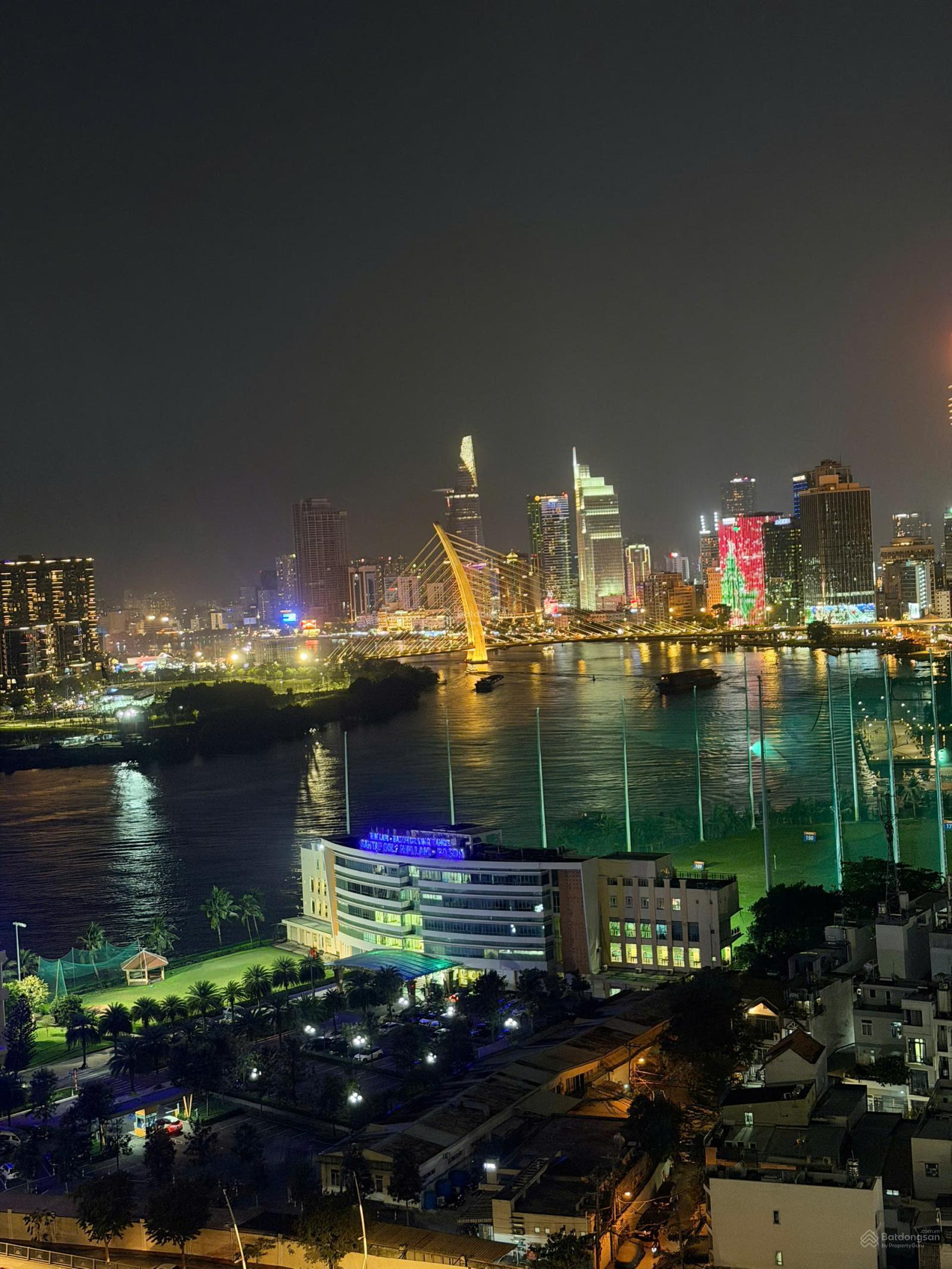 Cần bán gấp căn chung cư 90 đường Nguyễn Hữu Cảnh Bình Thạnh View cực đẹp giá nhỉnh 3 tỷ