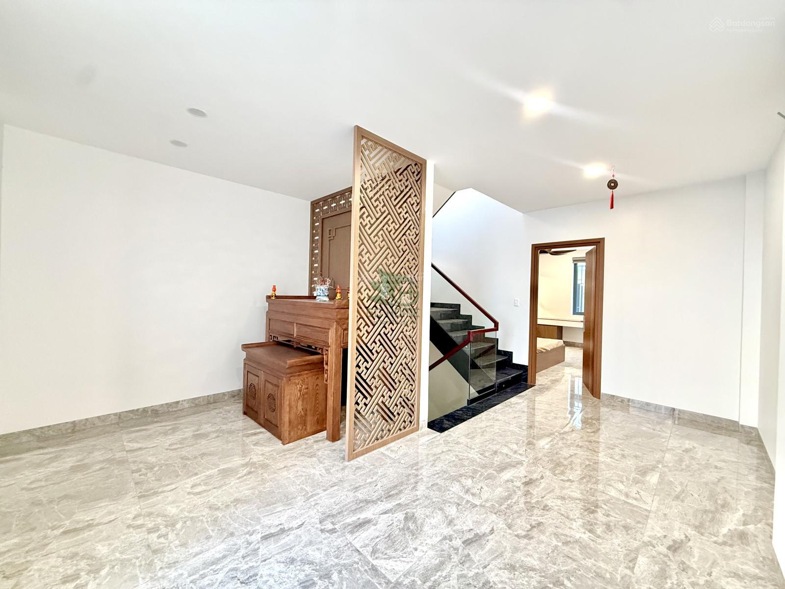 Cho thuê nhà mới xây nội thất đẹp 3 phòng ngủ full nội thất KĐT Mỹ Gia giá 25 triệu/tháng