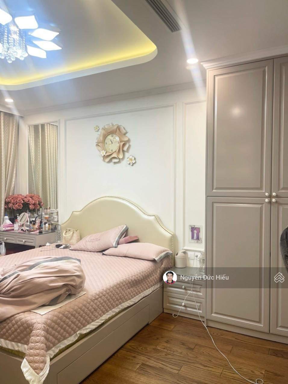 Bán chung cư C14 Bộ Quốc Phòng 69m2, 2 phòng ngủ, 2 vs nhỉnh 5 tỷ