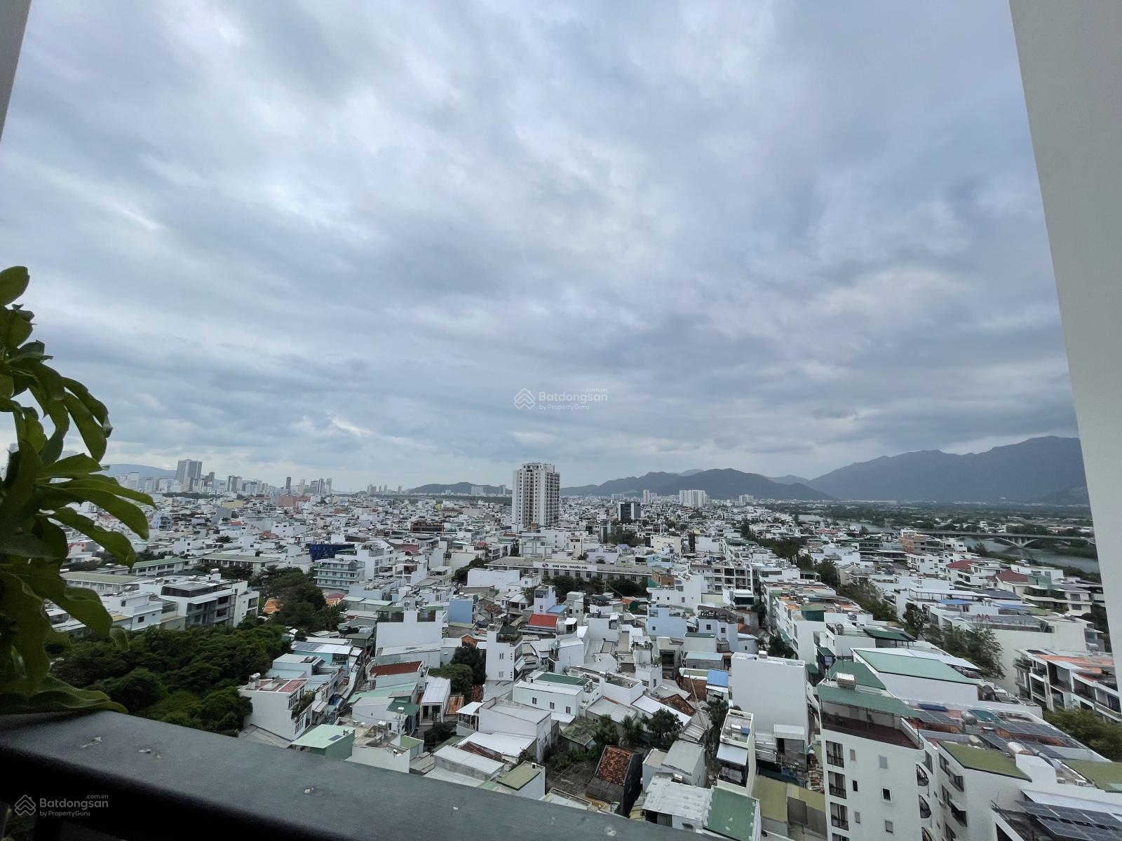 Bán căn hộ CT2 VCN Phước Hải, đầy đủ nội thất. Giá bán: 3,6tỷ. LH: 0901 925 *** Kim Ánh