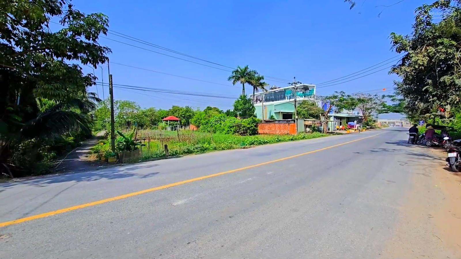 Lô góc 1760m2 đất - Cách nút lên 2 Cao tốc và Vành đai 3 chỉ 260m - Đường nhựa 20m