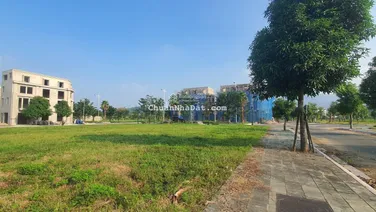 Bán đất nền tại Thị trấn Chúc Sơn, 2,45 tỷ, 115m2