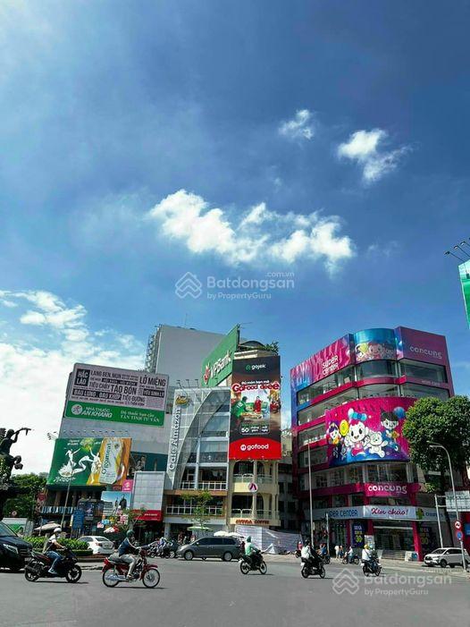 Vị trí cực vip để xây tòa nhà văn phòng, nhà 2 MT Nguyễn Xí, 4,5x25m - GPXD hầm 7 tầng - 19.9 tỷ