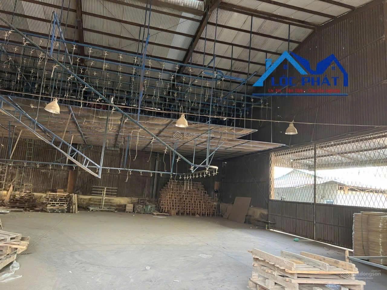 Bán nhà xưởng giá rẻ 10.000m2 chỉ 30 tỷ. Hố Nai - Trảng Bom - Đồng Nai: 0937 980 *** Bán nhà xưởng giá rẻ 10.000m2 chỉ 30 tỷ. Hố Nai - Trảng Bom - Đồng Nai: 0937 980 ***