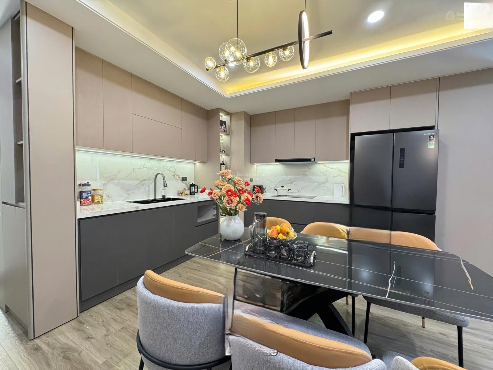 Bán căn hộ chung cư 3PN, 128m2 tại Vườn Xuân 71 Nguyễn Chí Thanh, 13 tỷ, Đống Đa, Hà Nội 0981 129 ***