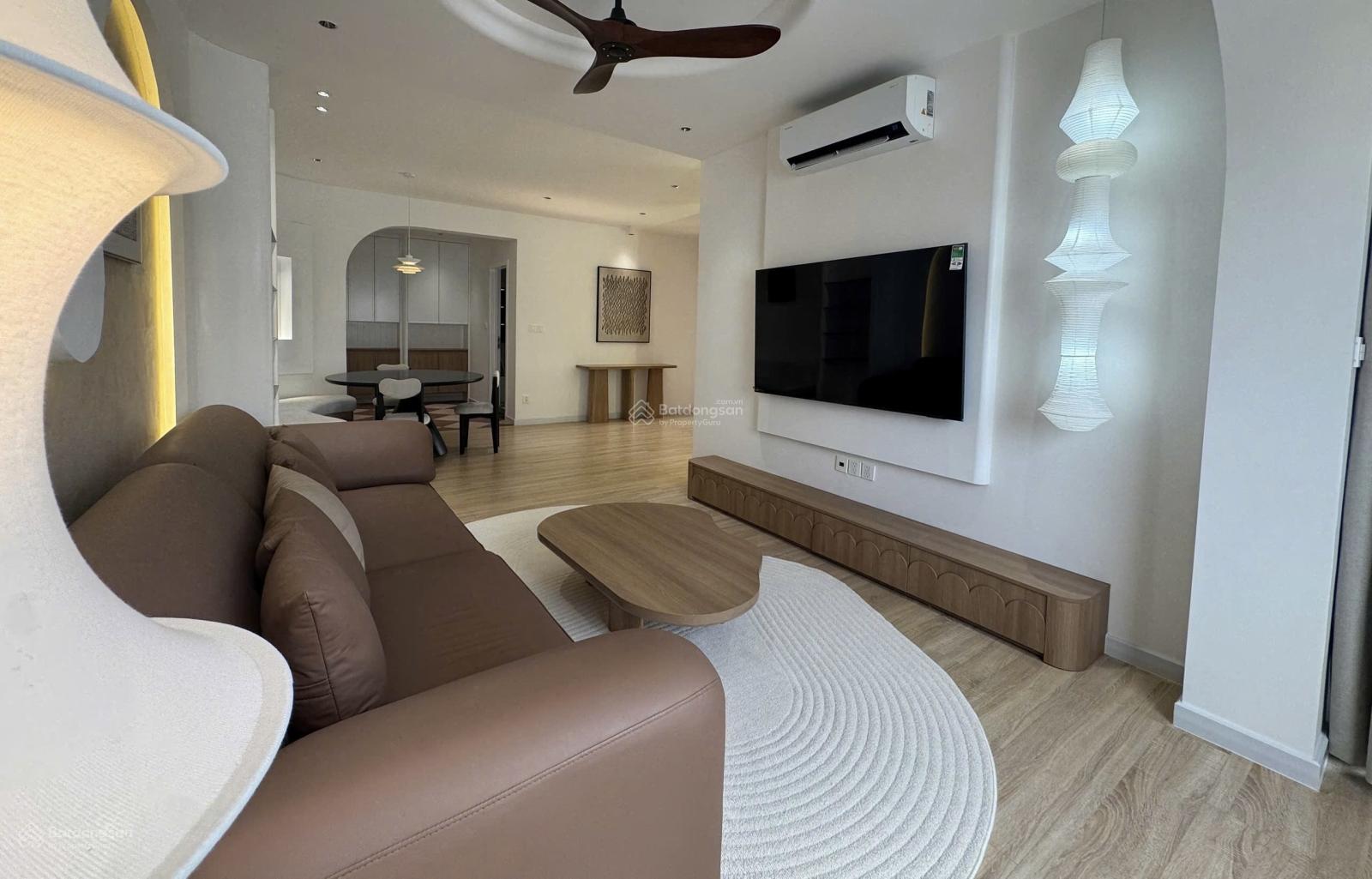 Bán căn hộ Mỹ Khang 3pn 114m2 nhà mới 9,9 tỷ full nội thất. LH Lan 0906 743 ***