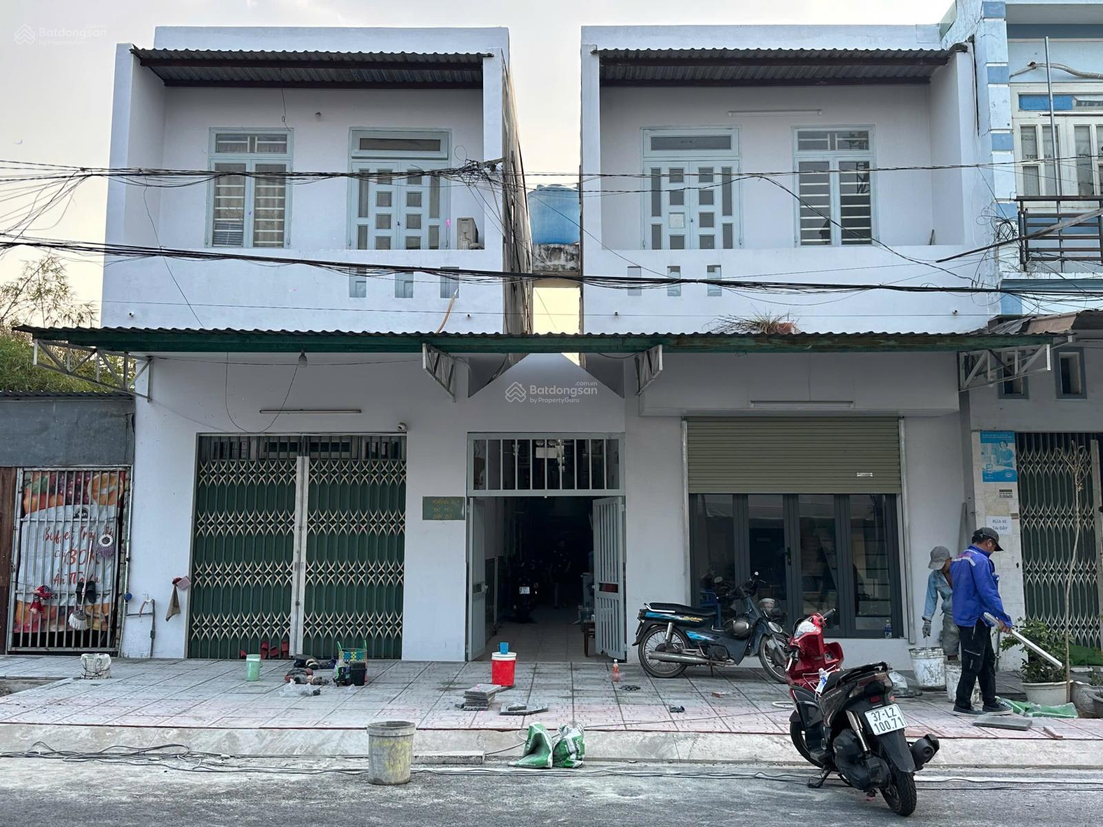 Chủ kẹt bán gấp, 10m nhà trọ, đường D1 Kdc thuận giao, thu nhập 25triệu. 0366 236 *** quản lí