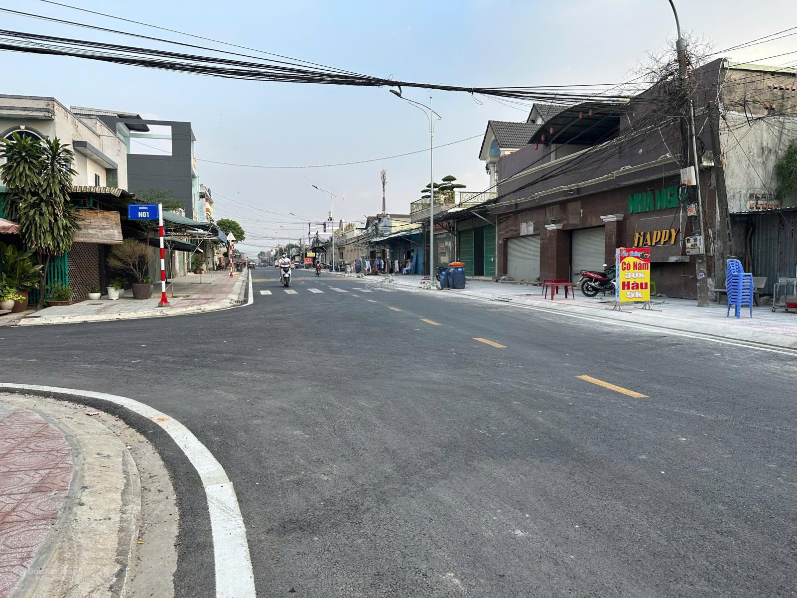 Chủ kẹt bán gấp, 10m nhà trọ, đường D1 Kdc thuận giao, thu nhập 25triệu. 0366 236 *** quản lí