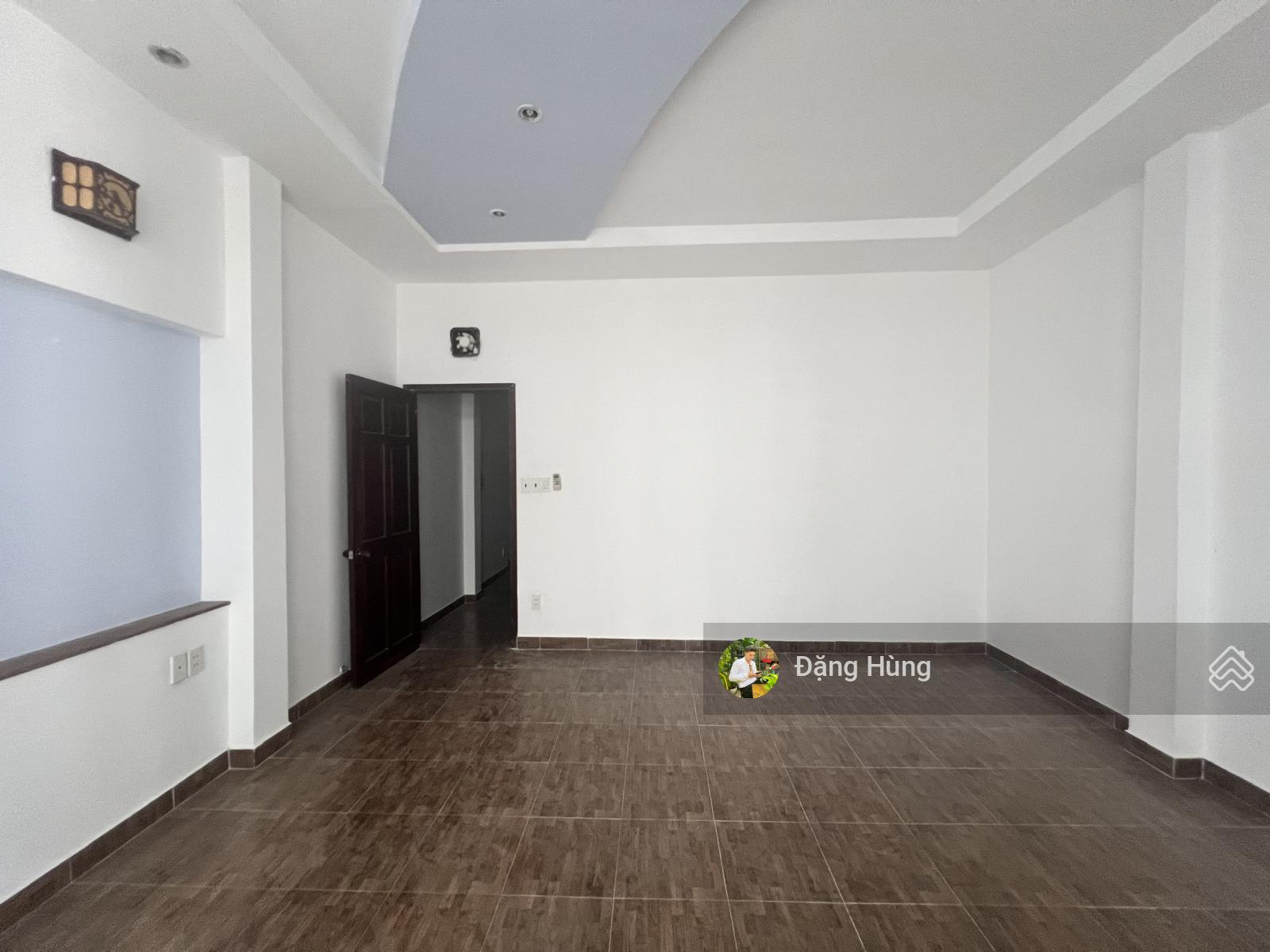 Cho thuê nhà nguyên căn Thảo Điền, Quận 2 - khu vực đông dân cư - nhà 3 tầng (5x14m). Giá 20tr/th