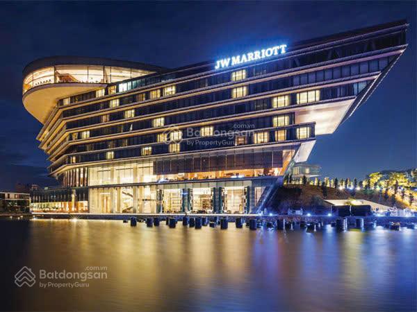 MẶT PHỐ MIẾU ĐẦM ĐỐI DIỆN JW MARRIOTT  148m2 - 6T-Mt12m chào 64 tỷ - KD VÍP QUỸ ĐẤT HIẾM TRUNG TÂM