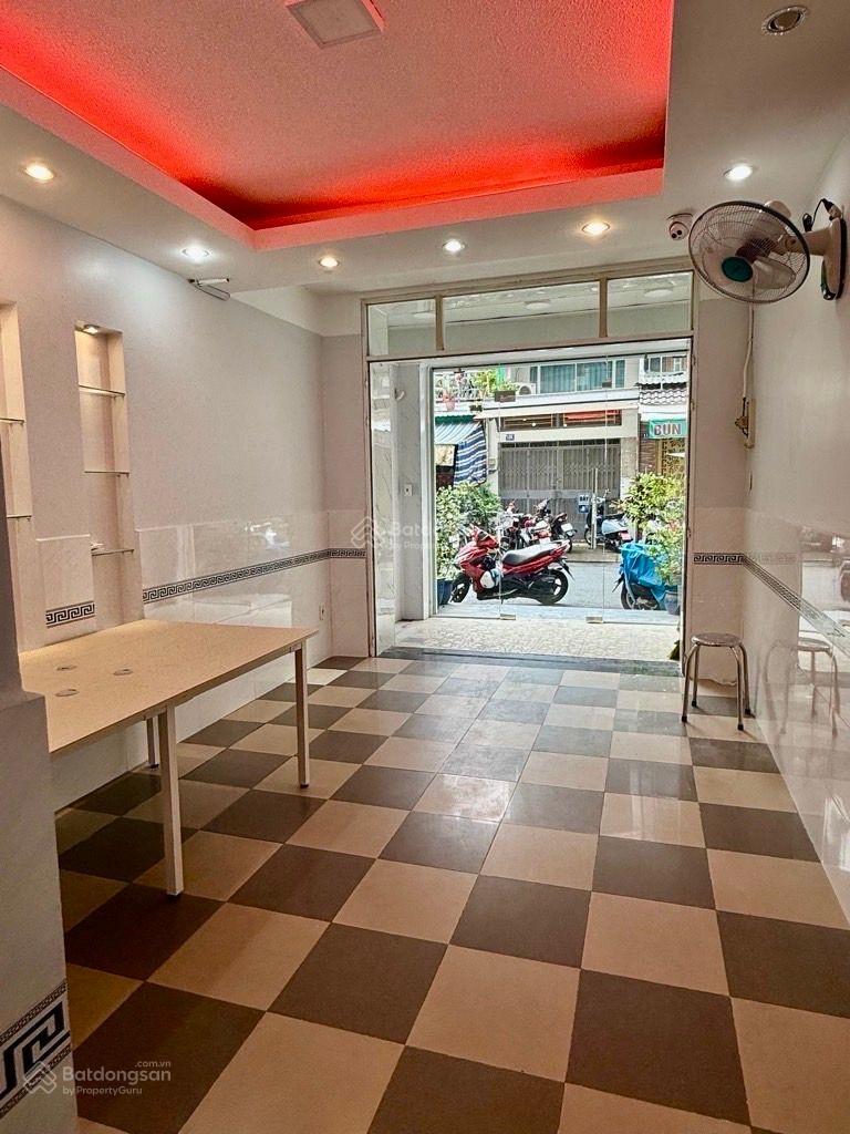 KHU BÌNH PHÚ P10 - MẶT TIỀN CƯ XÁ - 5 TẦNG - 5PN - KHU SẦM UẤT NHIỀU QUÁN XÁ NGÂN HÀNG - LIÊN HỆ E