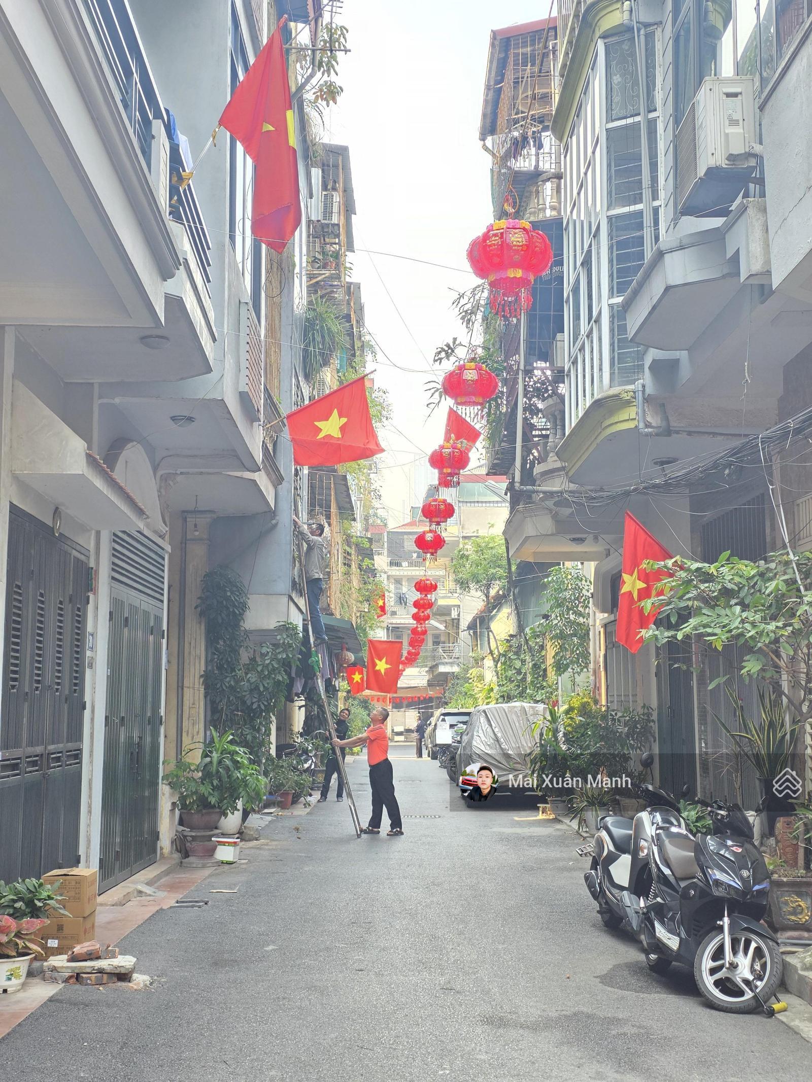 Bán nhà Lương Ngọc Quyến, Văn Quán, lô góc view sân chơi, đường ô tô tránh, 36m2, MT 13m, Hà Đông