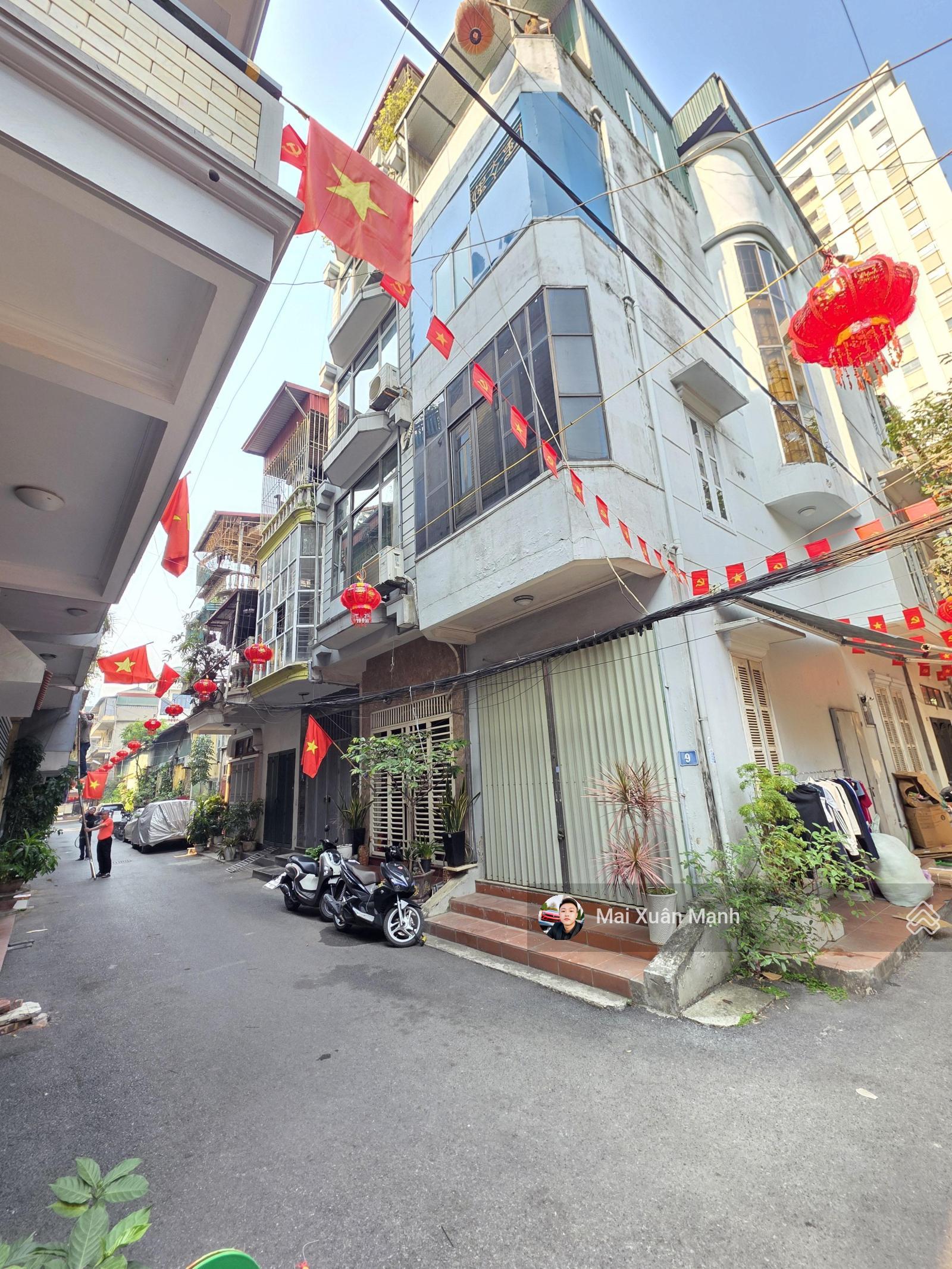 Bán nhà Lương Ngọc Quyến, Văn Quán, lô góc view sân chơi, đường ô tô tránh, 36m2, MT 13m, Hà Đông