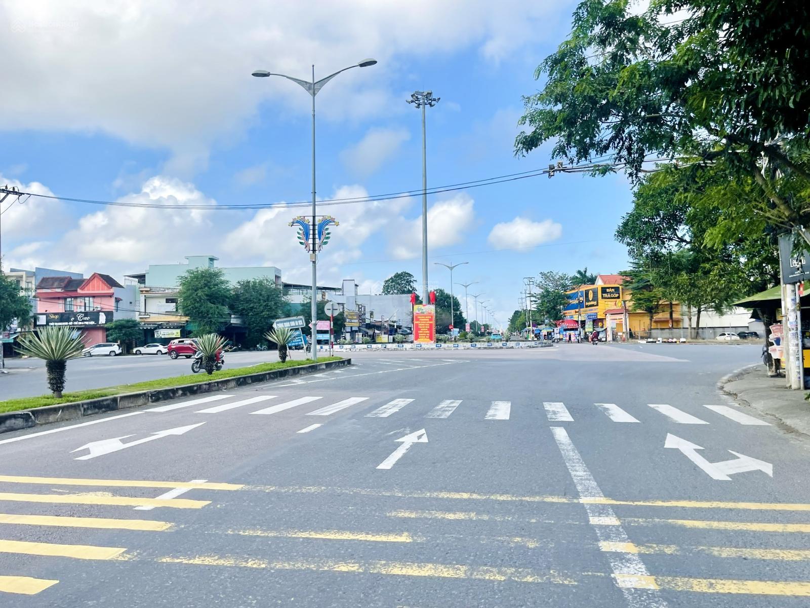 Mặt tiền đại lộ Trần Thủ Độ-Điện Bàn Đông,trục chính kết nối Đà Nẵng-Hội An,cực rẻ chỉ 23,5tr/m2 Mặt tiền đại lộ Trần Thủ Độ-Điện Bàn Đông,trục chính kết nối Đà Nẵng-Hội An,cực rẻ chỉ 23,5tr/m2