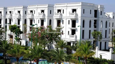 Bán lại suất ngoại giao BT đơn lập 221m, xây 500m sàn, view vườn hoa, Him Lam Long Biên