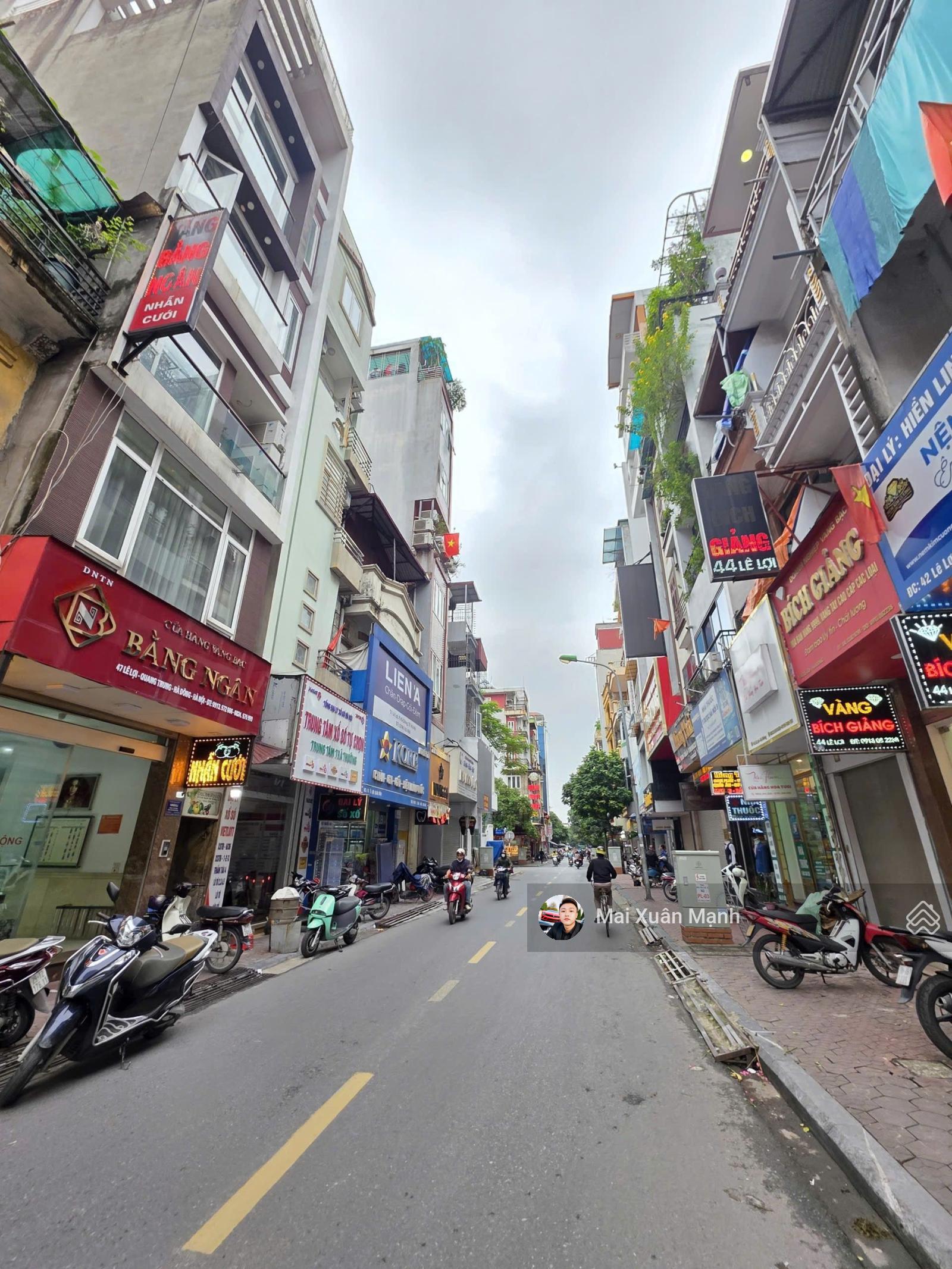 Bán nhà mặt phố Lê Lợi, Hà Đông, kinh doanh sầm uất ngày đêm, đường ô tô tránh, vỉa hè
