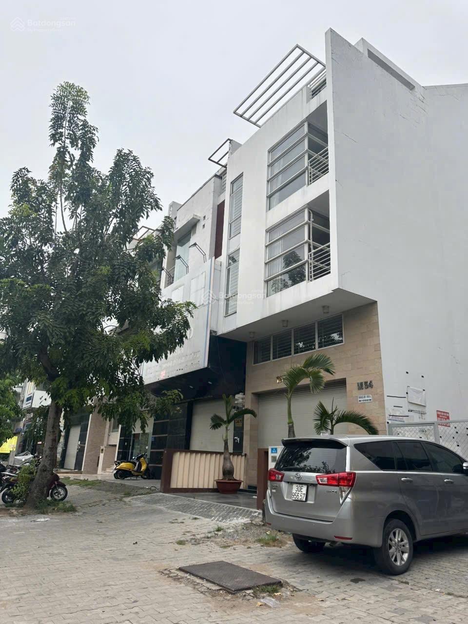 Mặt tiền kinh doanh gần Phú Mỹ Hưng đang có HDT 12 x22 =264m2 LH Vương 0357 313 *** Hàng hiếm