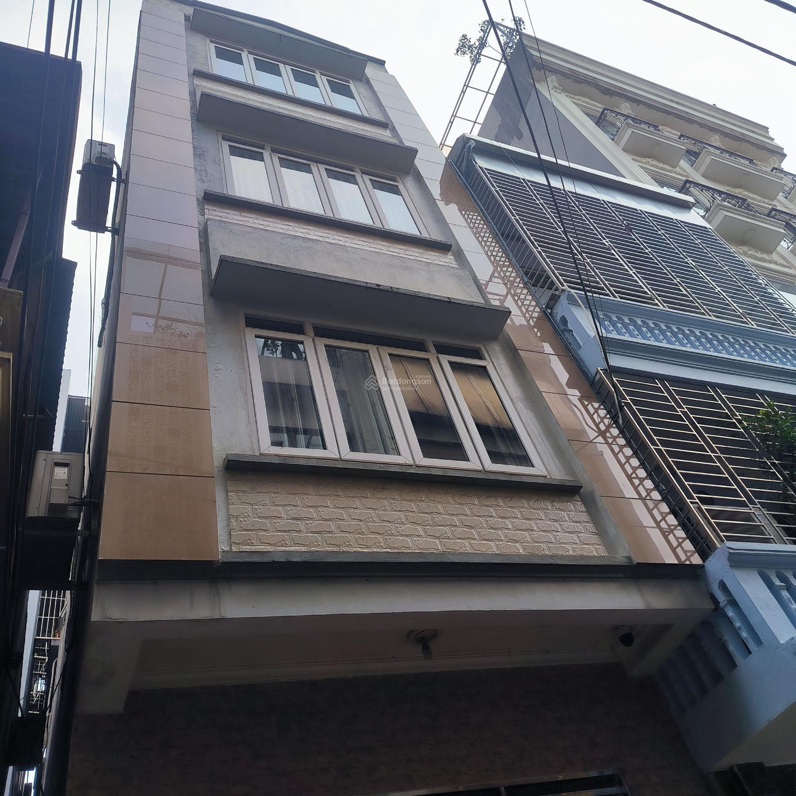 NHÀ TRUNG TÂM VĂN QUÁN 568M,4 TẦNG, 5 Ngủ ĐỦ CÔNG NĂNG Ô ĐỖ CỦA CHỈ 11.5TỶ( THƯƠNG LƯỢNG THIỆN CHÍ)