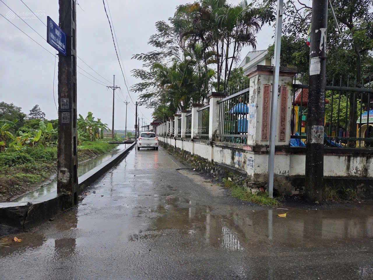 Bán 85.7m đất + Nhà 2 tầng sẵn ở tại Ngọc Tảo, Phúc Thọ, Hà Nội