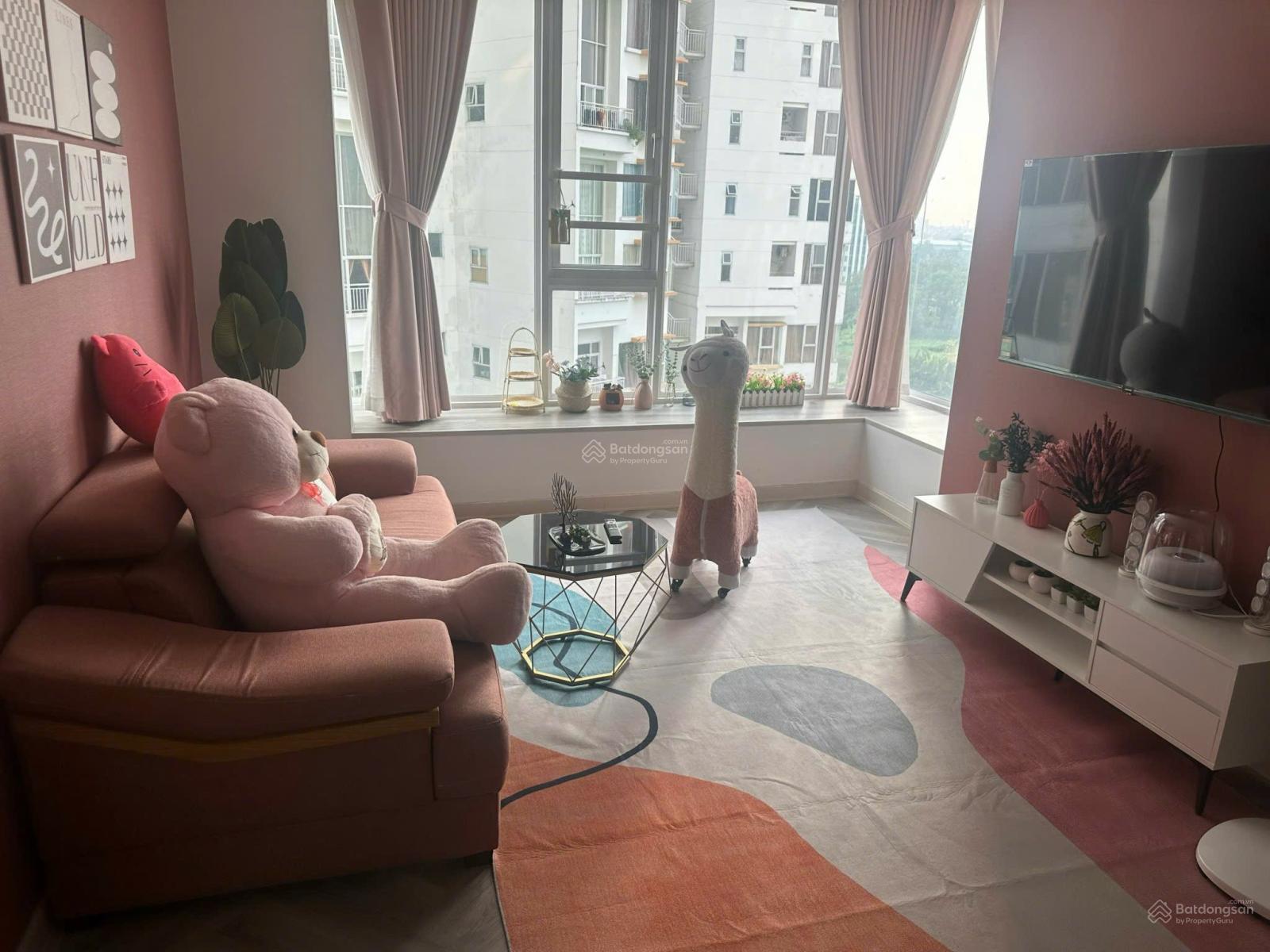 Bán căn hộ Terra Rosa 69m 2PN, 2WC, lầu cao, sổ hồng, NH cho vay 70%. Giá 2 tỷ 700 Bank cho vay 70%