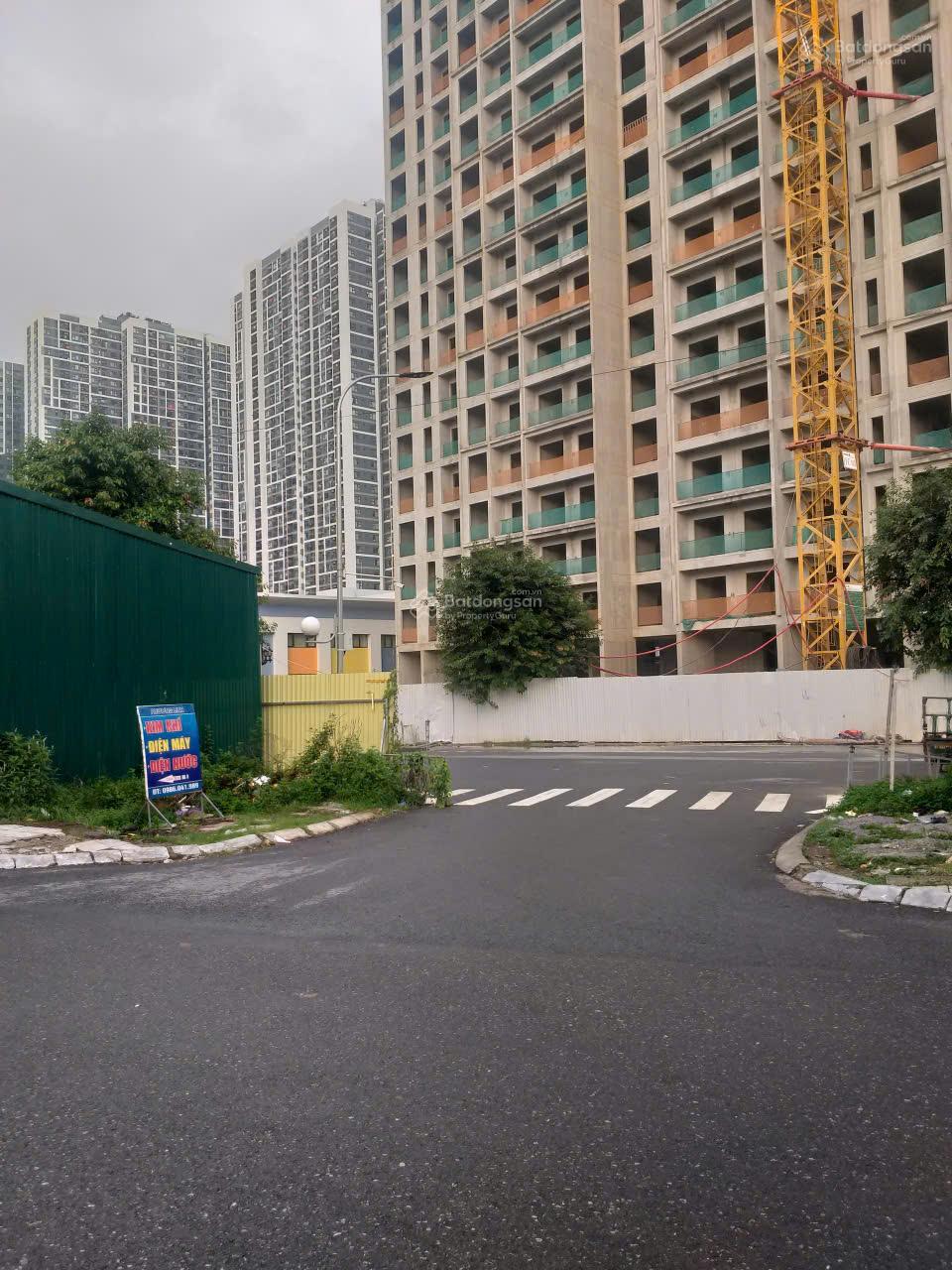 Bán Liền Kề Bảo Sơn Trục Thông Vinsmart City. Mặt Tiền 6.6m, View Vườn Hoa, Kinh Doanh Đại Thắng! Bán Liền Kề Bảo Sơn Trục Thông Vinsmart City. Mặt Tiền 6.6m, View Vườn Hoa, Kinh Doanh Đại Thắng!