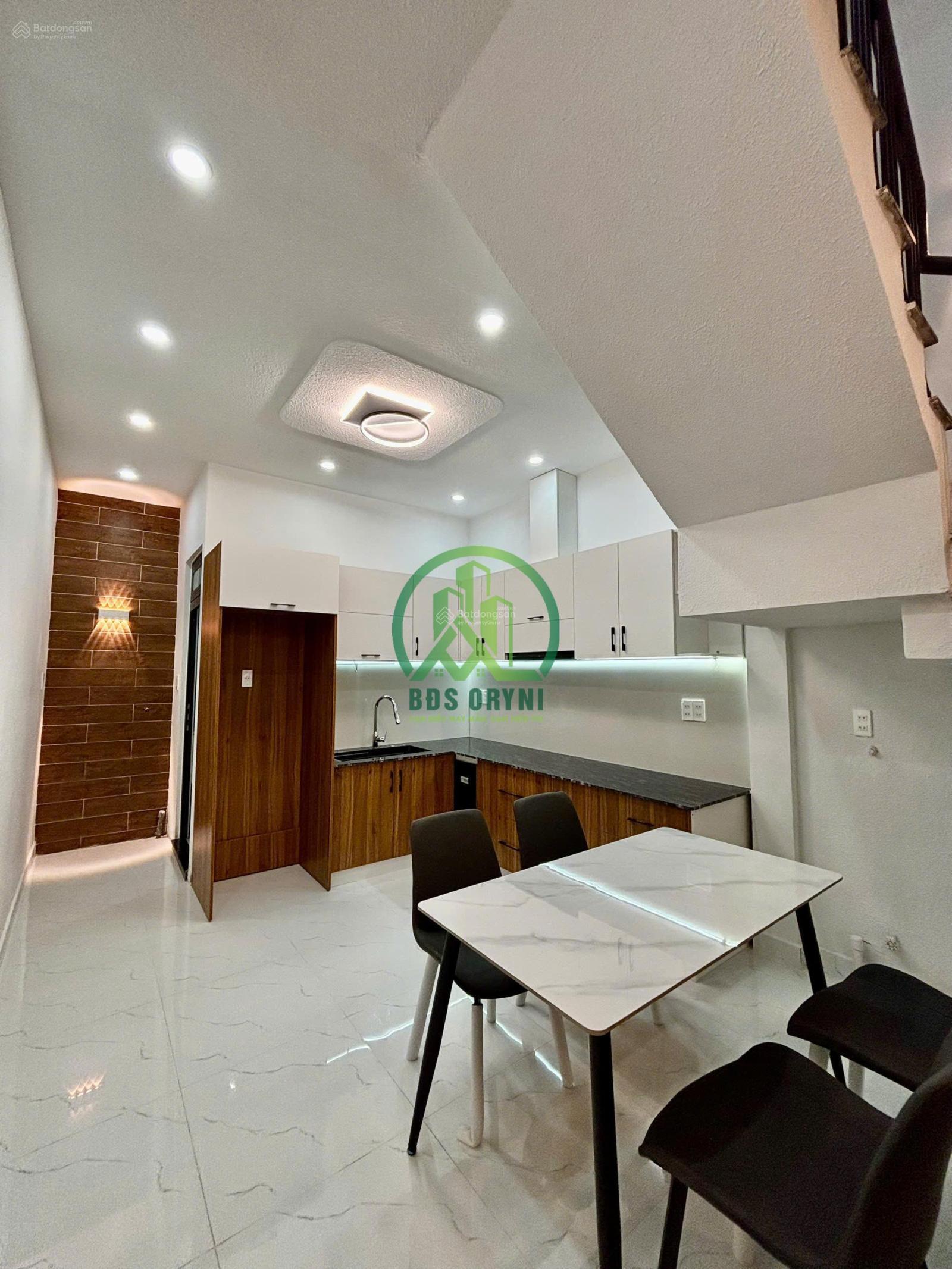 Bán nhà trung tâm đường Phan Đình Phùng, P. Xuân Hương - Đà Lạt