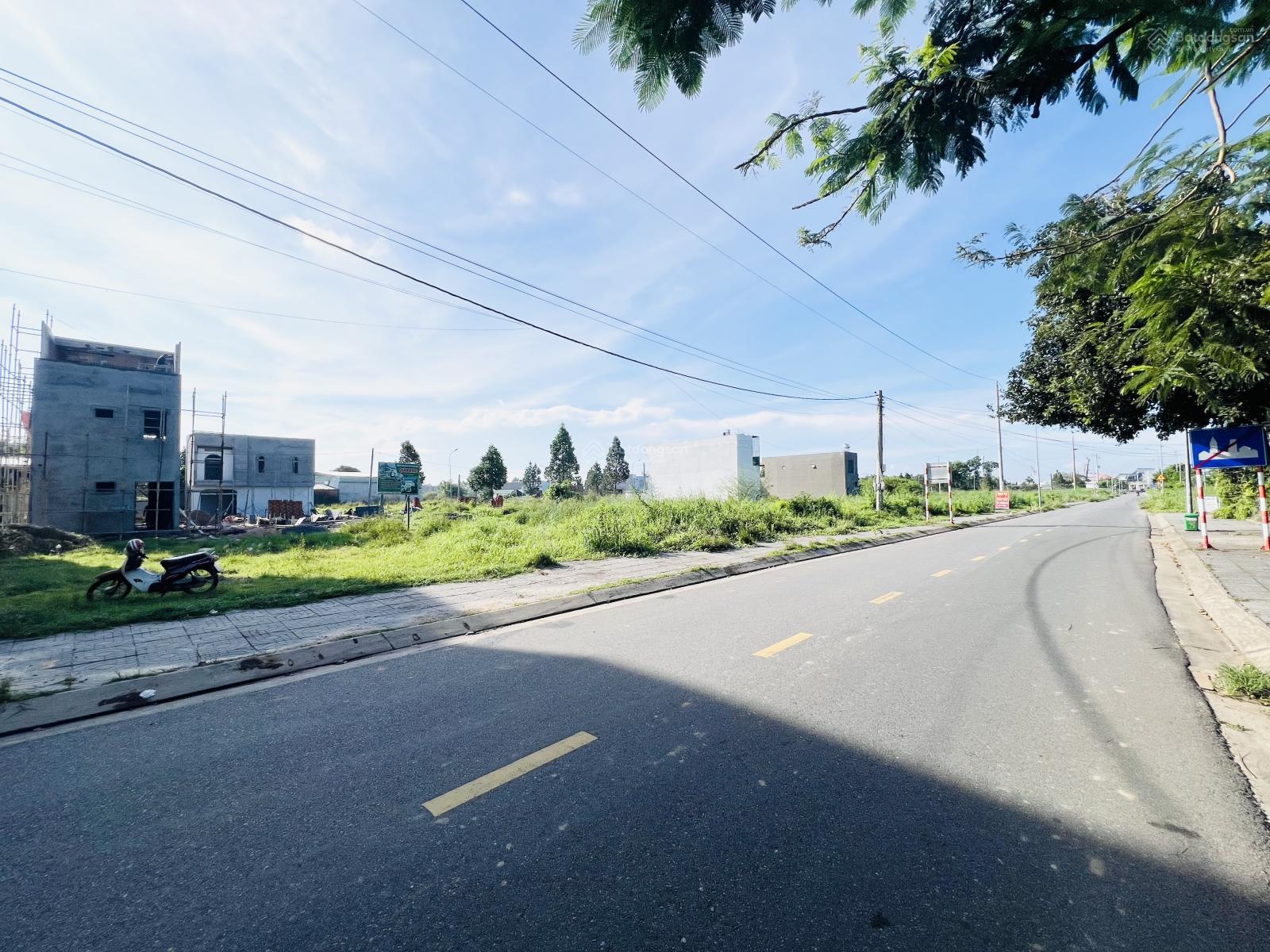 CẦN TIỀN BÁN GẤP LÔ ĐẤT MT 38M -VÒNG XOAY CỔNG CHÀO LONG HẢI-TP.HCM