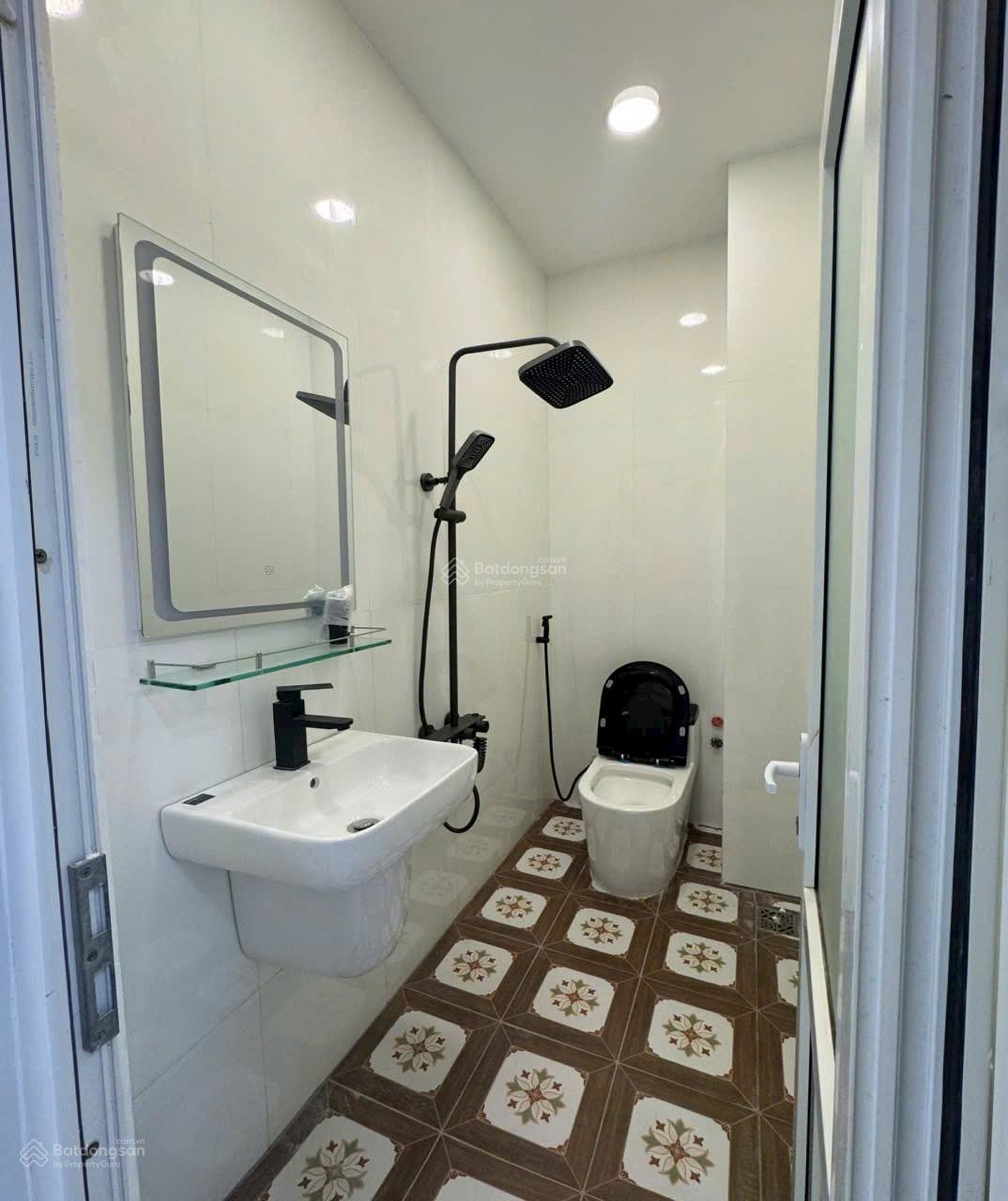 NHÀ CƯ XÁ PHÚ LÂM A  Q6  HẺM 5M  415M  7,48 TỶ