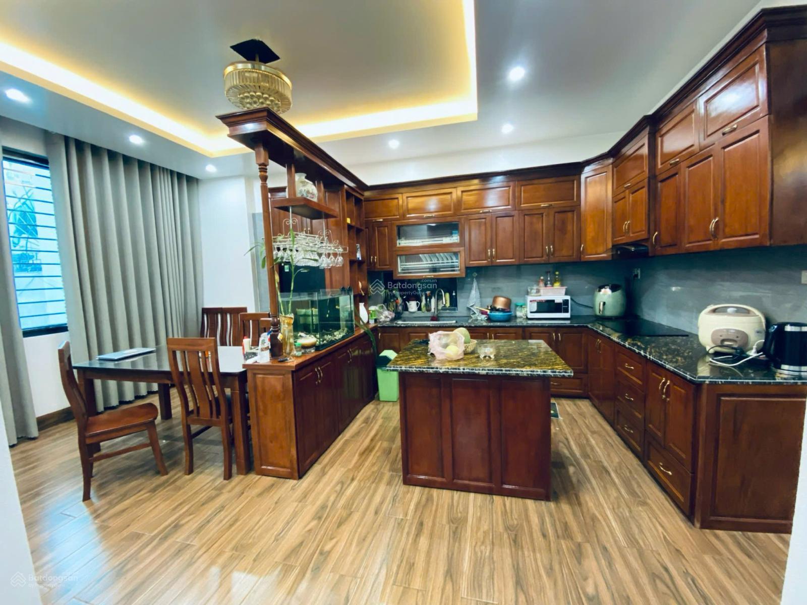 Ngân hàng phát mãi đất, tặng nhà mới xây 4 tầng tại thành phố Nam Định