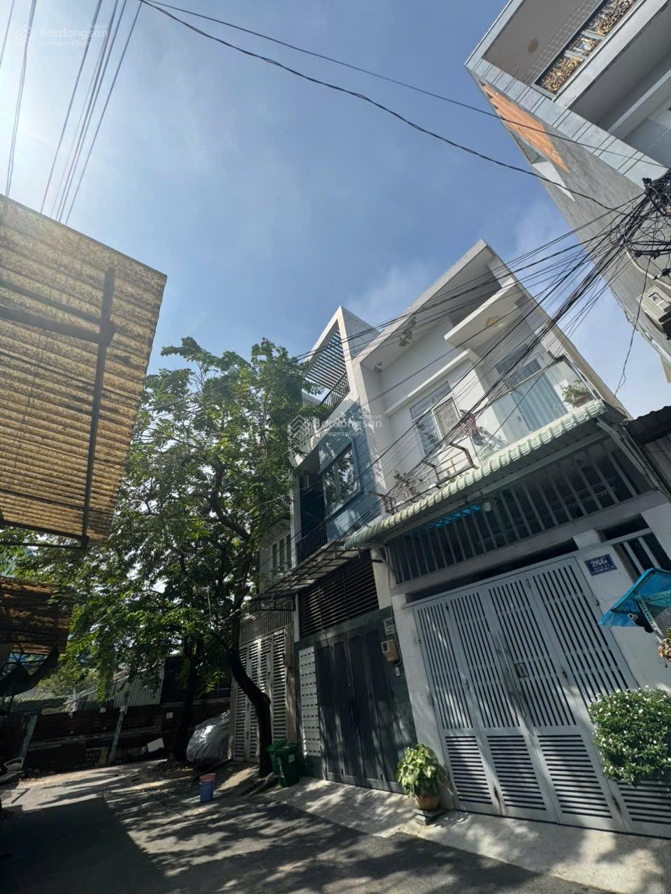 8, x tỷ Lê Văn Việt & Man Thiện: 4 tầng 8 phòng TNPA Q9