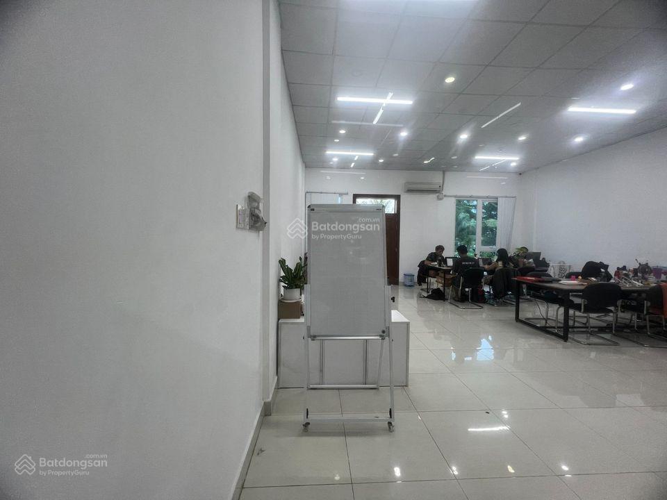 Văn phòng cho thuê Lakeview Thủ Thiêm 420m2 Hầm trệt + lầu 1 , NTCB, Giá thuê 90tr/tháng Văn phòng cho thuê Lakeview Thủ Thiêm 420m2 Hầm trệt + lầu 1 , NTCB, Giá thuê 90tr/tháng