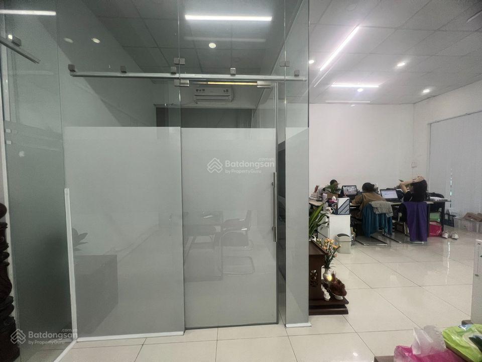 Văn phòng cho thuê Lakeview Thủ Thiêm 420m2 Hầm trệt + lầu 1 , NTCB, Giá thuê 90tr/tháng Văn phòng cho thuê Lakeview Thủ Thiêm 420m2 Hầm trệt + lầu 1 , NTCB, Giá thuê 90tr/tháng