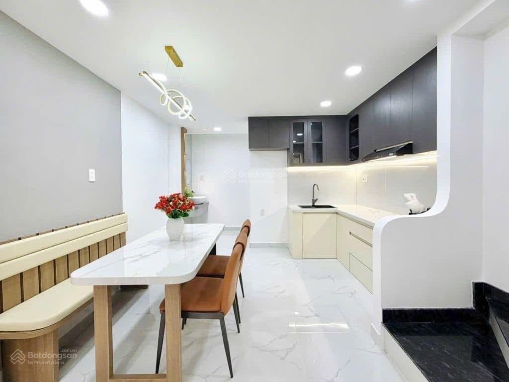 BÁN NHÀ ĐẸP 5 TẦNG NỞ HẬU FULL NỘI THẤT HẺM RỘNG GIÁ 8.68 TỶ (TL)