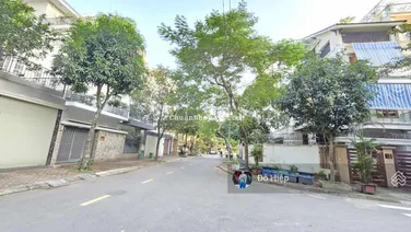 Bán Biệt Thự C37 Bắc Hà Phù hợp văn phòng, showroom