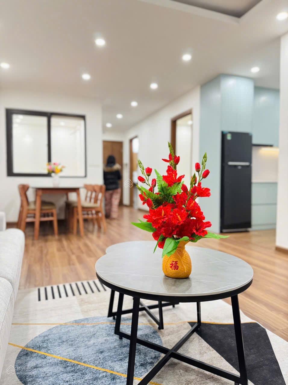 Hót Quá Căn Hộ CC 3PN, 2WC, 77m2 tại CT2 X2 Đại Kim, 6,35 tỷ, Full nội thất mới..