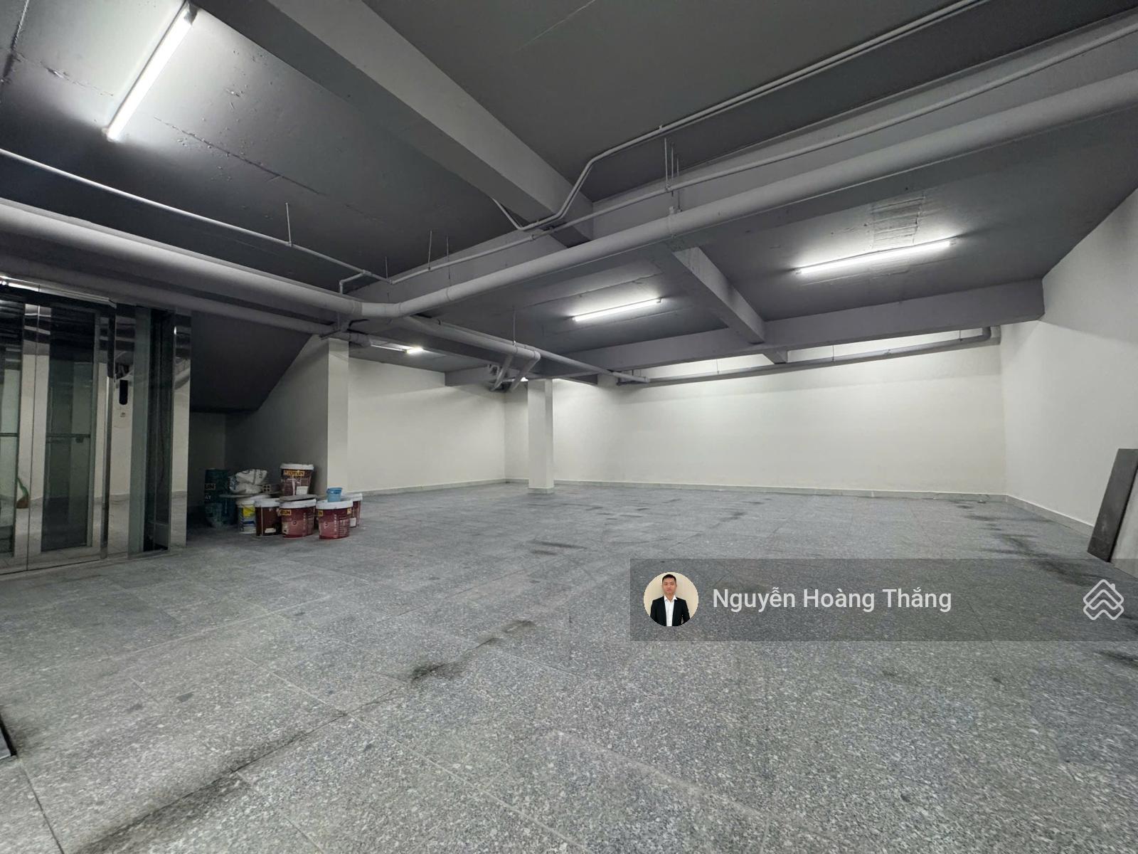 Cho thuê VP mới xây 100%, 1 hầm 4 tầng, DTSD 350m2 giá 55tr/th khu Thạnh Mỹ Lợi Q. 2, LH 0936 890 ***