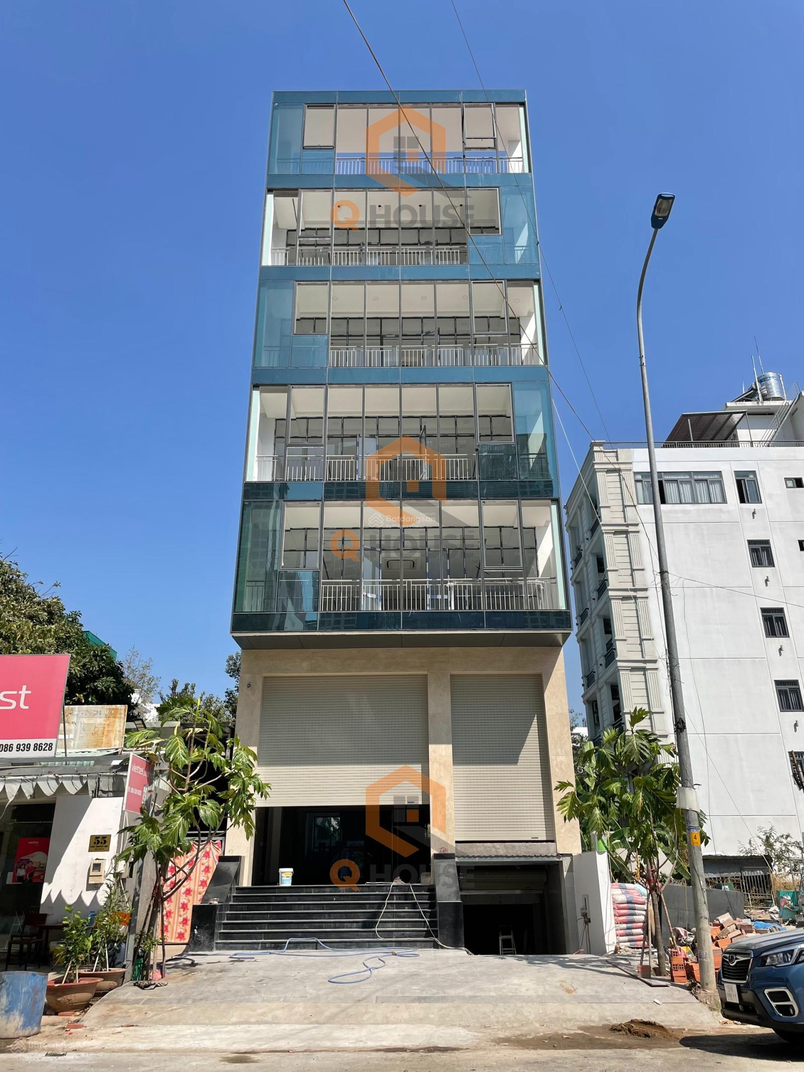 05 tòa nhà "mới" ngay Trương Văn Bang hầm 7 tầng suốt thang máy 1000 - 2500m2 120 - 150 triệu/tháng