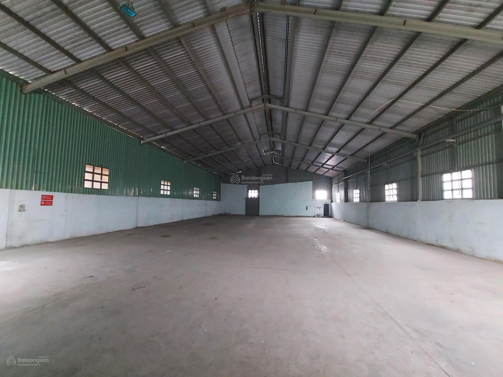 Cho thuê nhà xưởng 400m2 và 800m2 tại phường Thới An