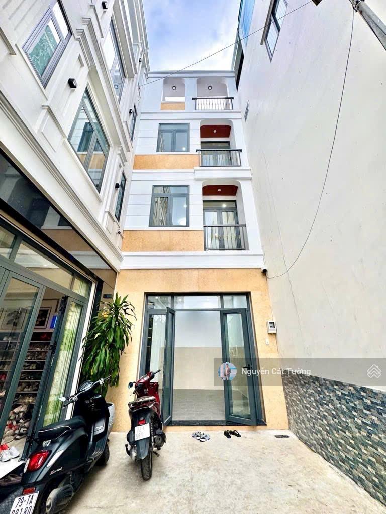 Bán Nhà Nguyễn Thượng Hiền ,Chợ Cây Quéo, 4 Tầng ,Nhà Mới 100%, HXH, Khu dân trí cao, sổ 2026.