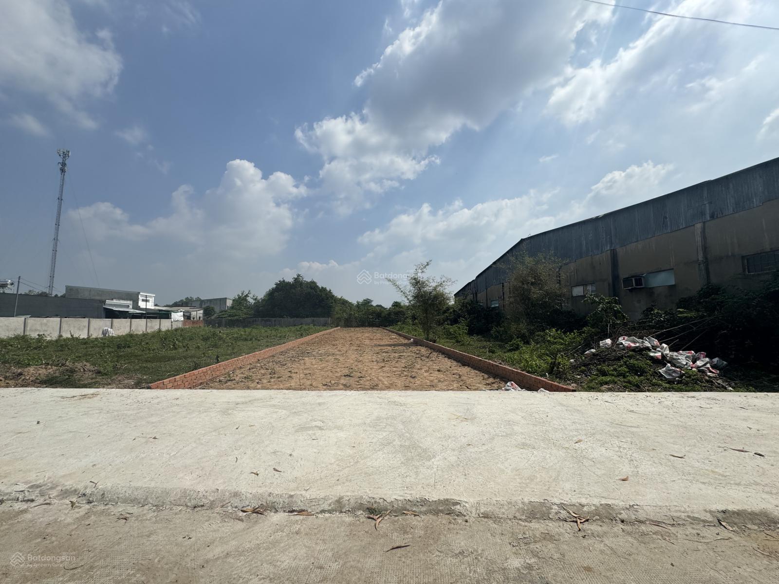 Đất xã Phú Đông cũ, 1/ Trần Nam Trung, 543m2, đường 5m bêtông tới đất, KDC ổn định, giá cực tốt Đất xã Phú Đông cũ, 1/ Trần Nam Trung, 543m2, đường 5m bêtông tới đất, KDC ổn định, giá cực tốt